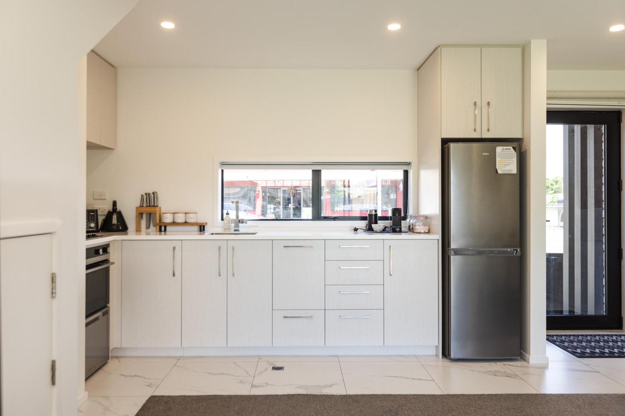 Modern 2 Bedroom By Hagley Park Christchurch Exterior photo